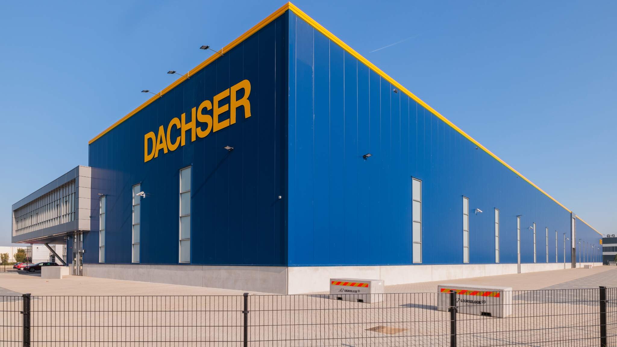 Jeder Kunde hat seine eigenen logistischen Anforderungen. Jeder Kunde hat seine eigenen logistischen Anforderungen.